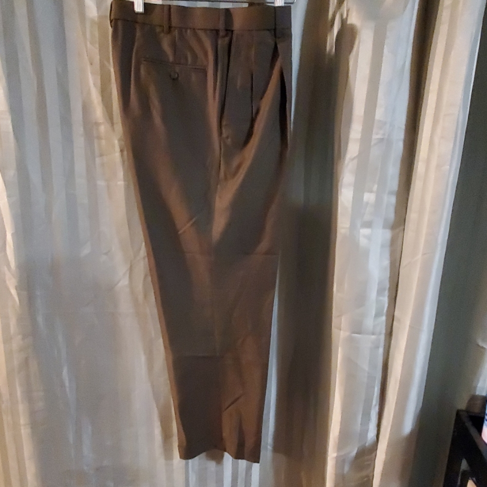 Mens slacks - Picture 2 of 3